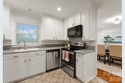 830 Faircrest Drive, Charlotte, NC 28210 - Photo 12