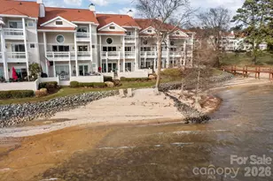 17929 Kings Point Dr, Cornelius, NC 28031 - Photo 42