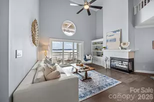 17929 Kings Point Dr, Cornelius, NC 28031 - Photo 10