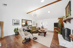 609 Fredricksburg Rd, Matthews, NC 28105 - Photo 8