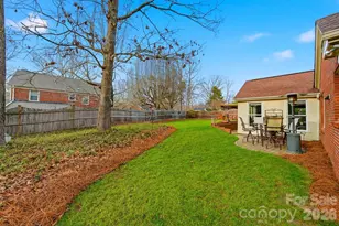 609 Fredricksburg Rd, Matthews, NC 28105 - Photo 38