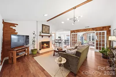 609 Fredricksburg Road, Matthews, NC 28105 - Photo 4