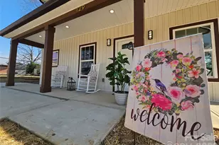 129 Woodlawn Dr, Statesville, NC 28677 - Photo 4