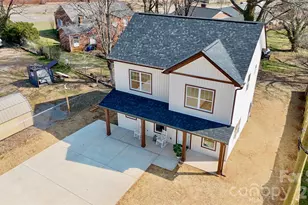 129 Woodlawn Dr, Statesville, NC 28677 - Photo 6