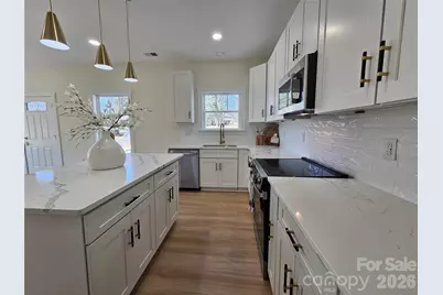 129 Woodlawn Drive, Statesville, NC 28677 - Photo 16