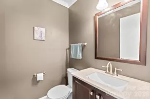 8330 Ramath Dr, Charlotte, NC 28211 - Photo 16