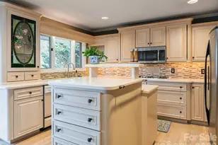 29 Longue Vue Ln, Canton, NC 28716 - Photo 10