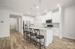 7120 American Elm Rd, Charlotte, NC 28215 - Photo 12