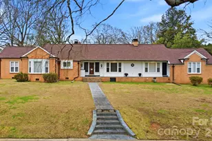 2637 Armstrong Cir, Gastonia, NC 28054 - Photo 1