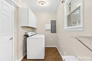 1034 S Orchard Rd, Flat Rock, NC 28731 - Photo 20