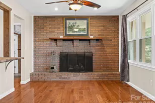 1034 S Orchard Rd, Flat Rock, NC 28731 - Photo 10