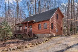 57 Daisey Dr, Maggie Valley, NC 28751 - Photo 2