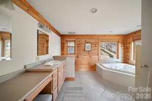 219 Woodlyn Etch Dr, Hendersonville, NC 28792 - Photo 22