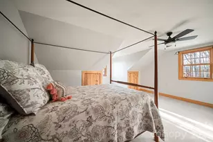 219 Woodlyn Etch Dr, Hendersonville, NC 28792 - Photo 26