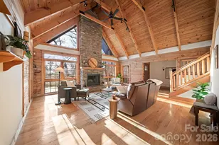 219 Woodlyn Etch Dr, Hendersonville, NC 28792 - Photo 10