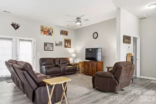 145 Ole Eastpointe Dr, York, SC 29745 - Photo 4