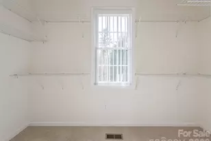 180 Kanuga Forest Dr, Hendersonville, NC 28739 - Photo 26