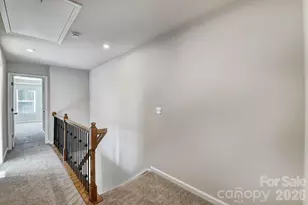 9226 Pagoda Oak Dr, Charlotte, NC 28269 - Photo 12