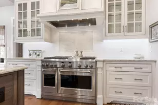 8618 Highgrove St, Charlotte, NC 28277 - Photo 6