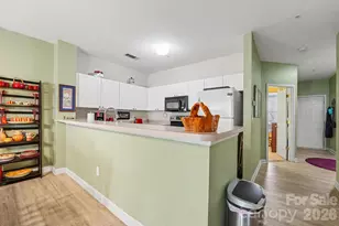 921 Northeast Dr, Davidson, NC 28036 - Photo 8