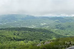 303 Sugar Top Dr, Sugar Mountain, NC 28604 - Photo 34