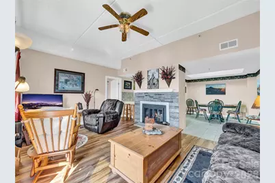 303 Sugar Top Drive #2811, Sugar Mountain, NC 28604 - Photo 6