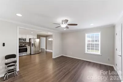 4000 Fieldcrest Road, Charlotte, NC 28217 - Photo 14