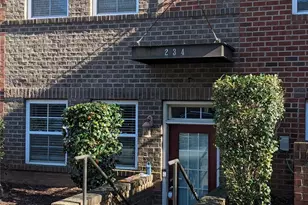 234 Harbour Pl Dr, Davidson, NC 28036 - Photo 1