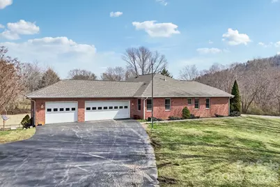 39 Beaumont Drive, Hendersonville, NC 28739 - Photo 38