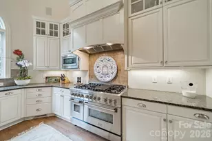 2516 Selwyn Ave, Charlotte, NC 28209 - Photo 14