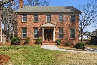 115 Chesney Glen Drive, Matthews, NC 28105 - Photo 4