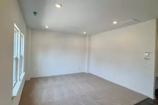 545 Annie Lowery Wy, Davidson, NC 28036 - Photo 2