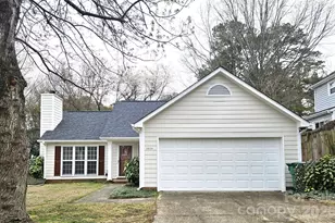 3604 Edmund Ct, Matthews, NC 28105 - Photo 1