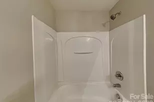 3721 Amber Meadows Dr, Charlotte, NC 28269 - Photo 22