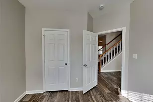 3721 Amber Meadows Dr, Charlotte, NC 28269 - Photo 12