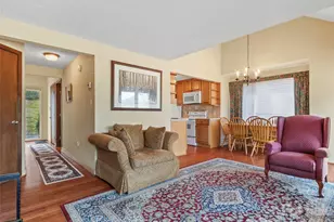 125 Townhouse Dr, Burnsville, NC 28714 - Photo 6