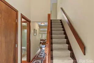 125 Townhouse Dr, Burnsville, NC 28714 - Photo 18