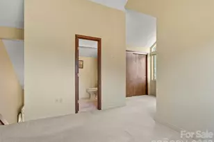 125 Townhouse Dr, Burnsville, NC 28714 - Photo 20