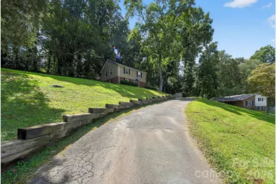 427 Whispering Pines Drive, Charlotte, NC 28217 - Photo 26
