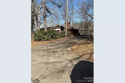 2042 Robinson Road #2, Newton, NC 28658 - Photo 6