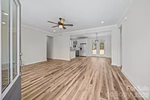 2105 Fowler St, Kannapolis, NC 28083 - Photo 6