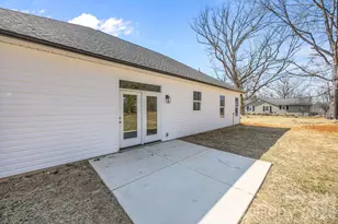 2105 Fowler St, Kannapolis, NC 28083 - Photo 4