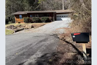 215 Pinellas Lane, Waynesville, NC 28785 - Photo 2