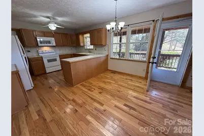 215 Pinellas Lane, Waynesville, NC 28785 - Photo 4