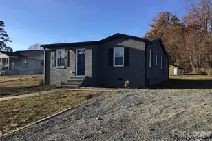 816 Margrace Rd, Kings Mountain, NC 28086 - Photo 2