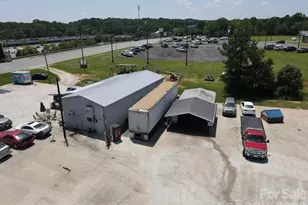 979 E Liberty St, York, SC 28745 - Photo 8