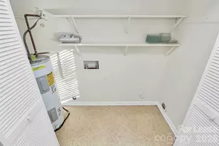 6121 Heathstone Ln, Charlotte, NC 28210 - Photo 6