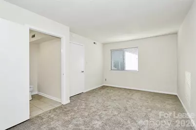 6121 Heathstone Lane #B, Charlotte, NC 28210 - Photo 12