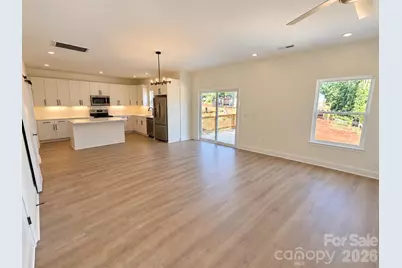 1524 Wedgedale Avenue, Statesville, NC 28677 - Photo 2