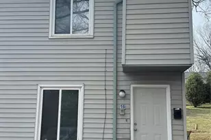 2022 Harvest Ln, Charlotte, NC 28210 - Photo 2